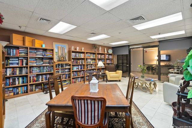 7701 Wurzbach Rd Apt 308, San Antonio, TX 78229