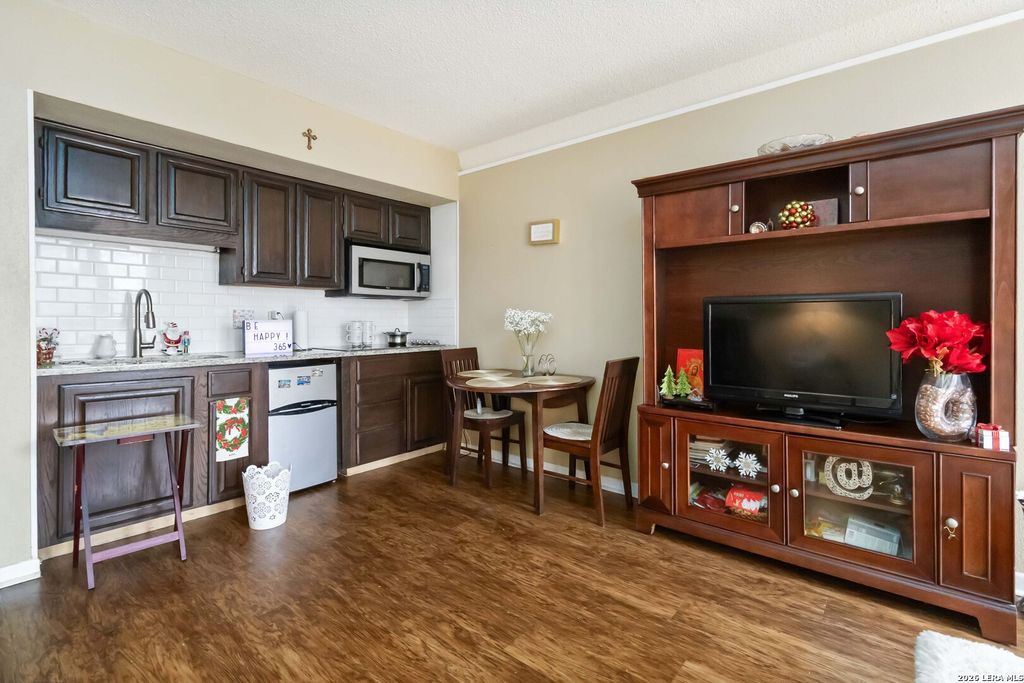 7701 Wurzbach Rd Apt 308, San Antonio, TX 78229