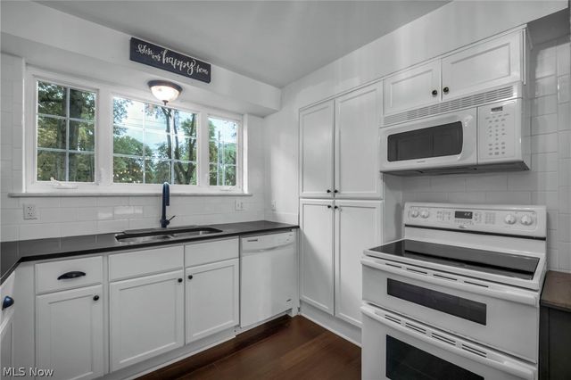 10906 Fitzwater Road, Brecksville, OH 44141