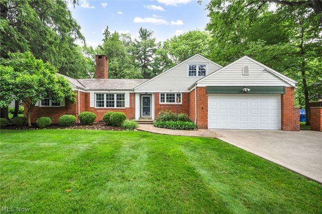 10906 Fitzwater Road, Brecksville, OH 44141