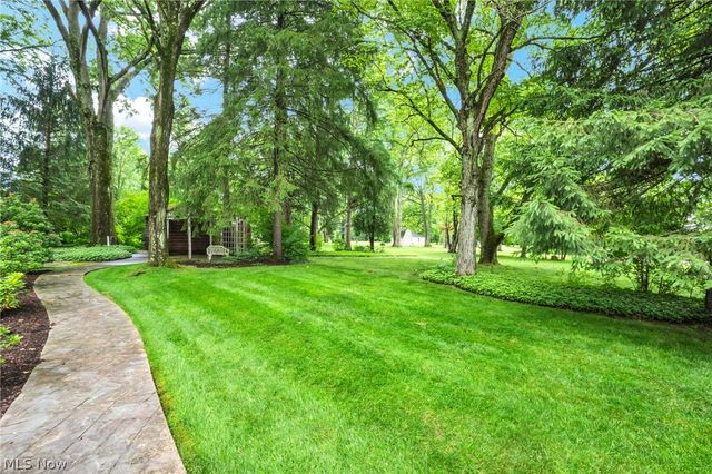 10906 Fitzwater Road, Brecksville, OH 44141