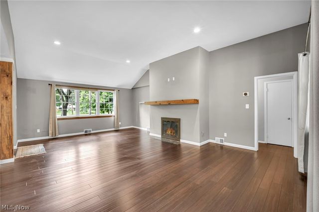 10906 Fitzwater Road, Brecksville, OH 44141