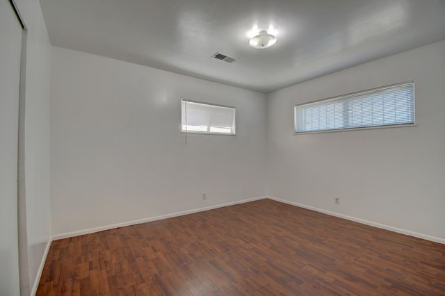 3513 Crest Avenue SE, Albuquerque, NM 87106