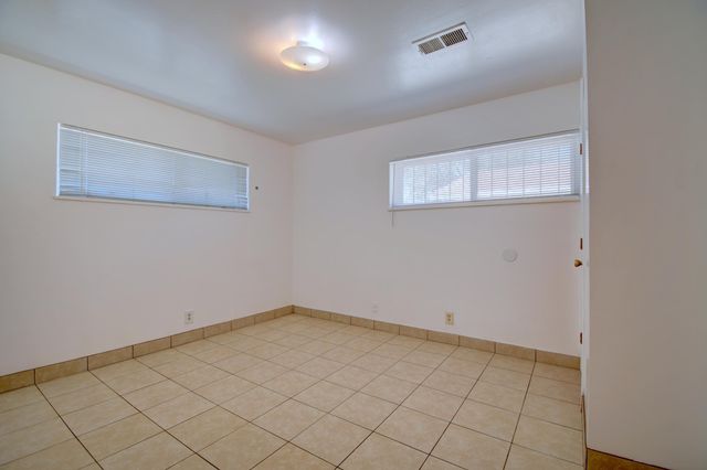 3513 Crest Avenue SE, Albuquerque, NM 87106