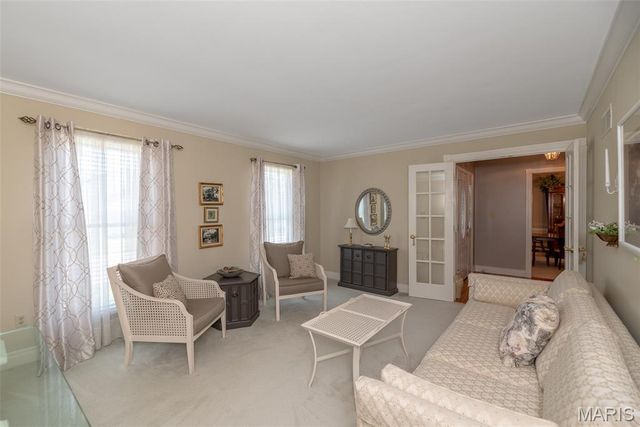 3027 Piney Pointe Drive, St Louis, MO 63129