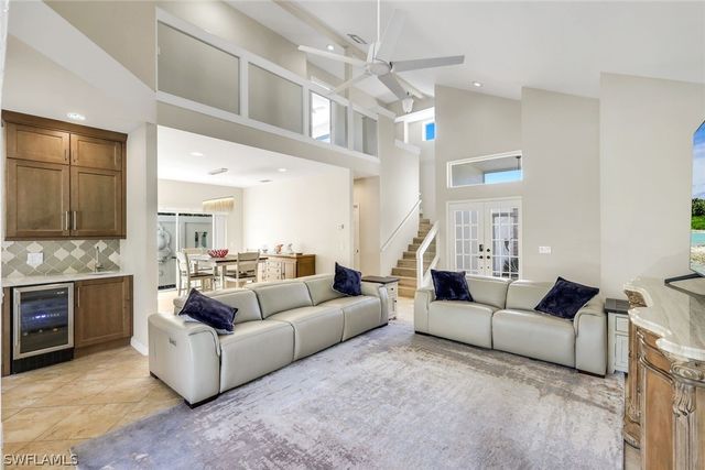 547 Cormorant CV, Naples, FL 34113