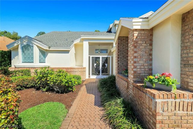 547 Cormorant CV, Naples, FL 34113