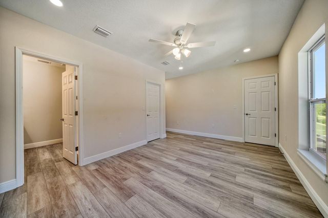 8411 DAVES HOMES PLACE, Tampa, FL 33614