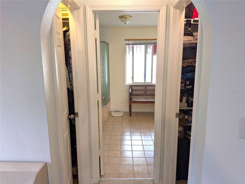 Image 21 of property listing at 6101 34TH STREET W 31H, Bradenton, FL 34210