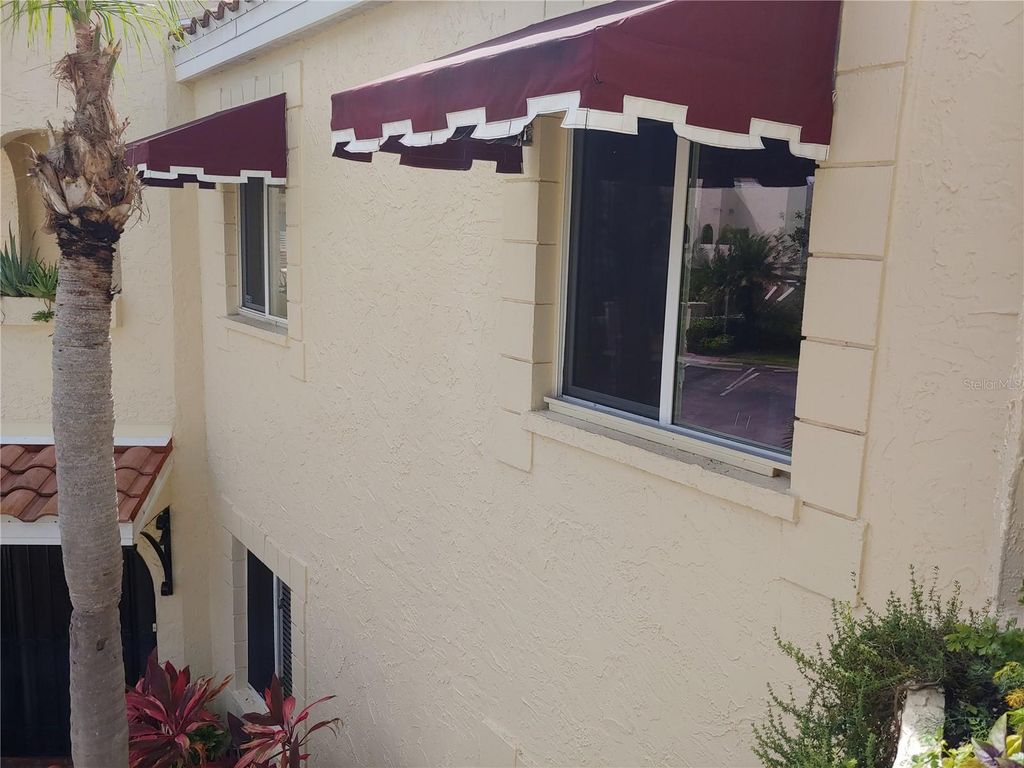 Image 33 of property listing at 6101 34TH STREET W 31H, Bradenton, FL 34210