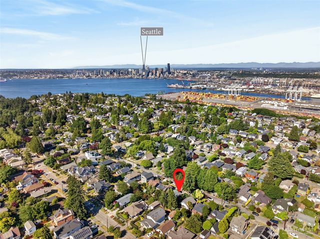 3247 40th Avenue SW, Seattle, WA 98116