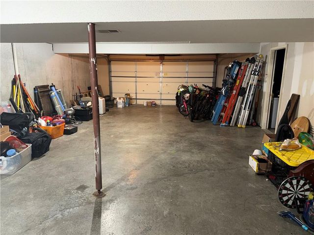 716 SW Brome Drive, Grain Valley, MO 64029