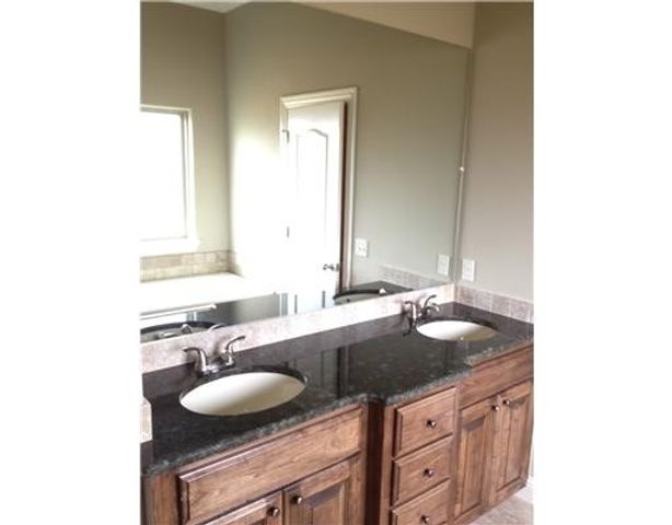 3400 SW 8th Street, Bentonville, AR 72712