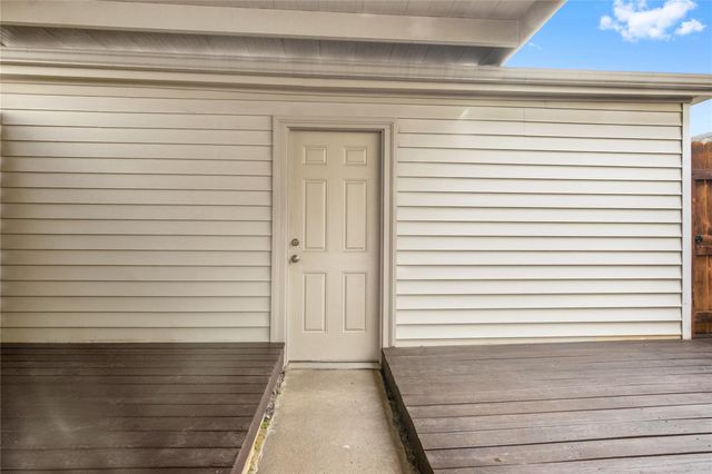 12176 Beamer Road, Houston, TX 77089