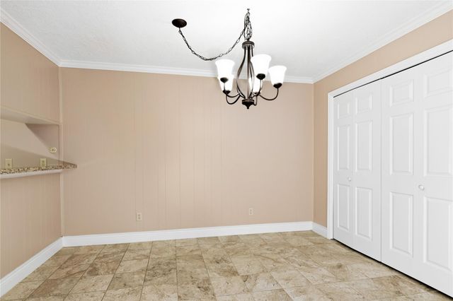 12176 Beamer Road, Houston, TX 77089