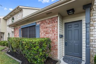 12176 Beamer Road, Houston, TX 77089