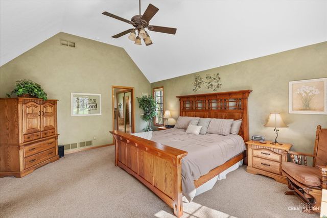 10045 N Bell Road, Minooka, IL 60447