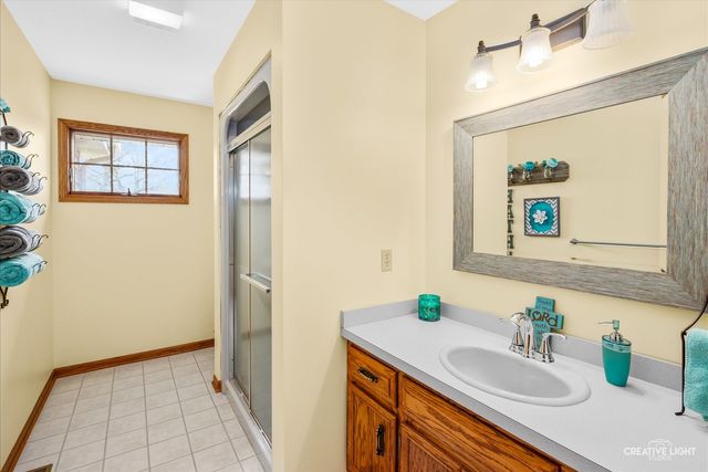10045 N Bell Road, Minooka, IL 60447