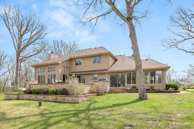 10045 N Bell Road, Minooka, IL 60447