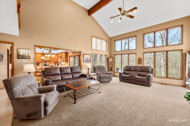 10045 N Bell Road, Minooka, IL 60447