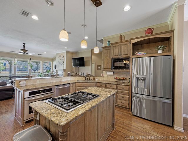 19592 E 73rd Place N, Owasso, OK 74055