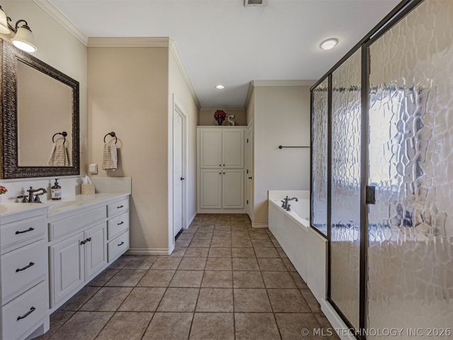 19592 E 73rd Place N, Owasso, OK 74055