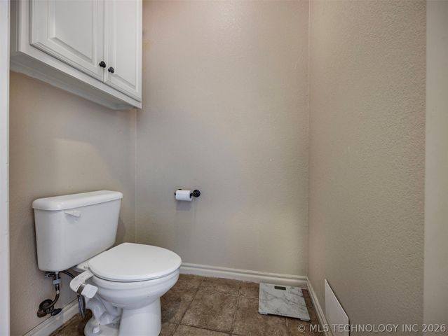 19592 E 73rd Place N, Owasso, OK 74055