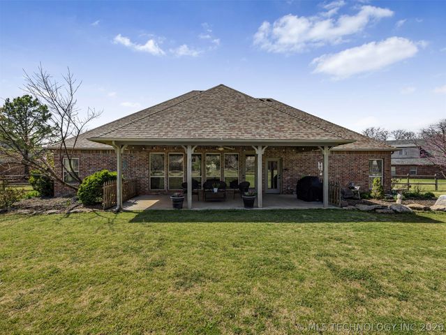 19592 E 73rd Place N, Owasso, OK 74055