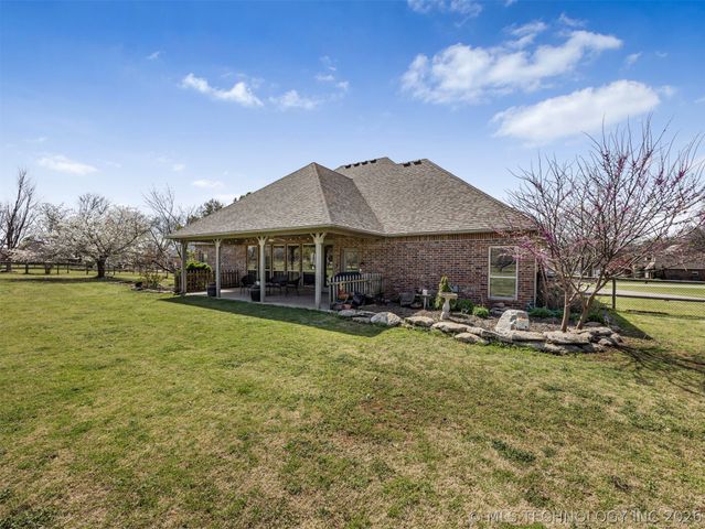 19592 E 73rd Place N, Owasso, OK 74055