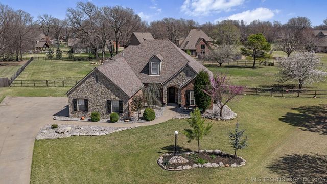 19592 E 73rd Place N, Owasso, OK 74055