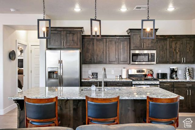 438 N PUERTA DR, Washington, UT 84780