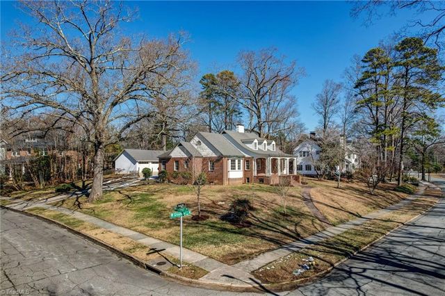 401 W Greenway N Drive, Greensboro, NC 27403