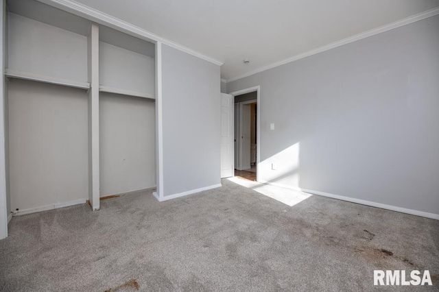 1323 FENLEY Street, Pekin, IL 61554