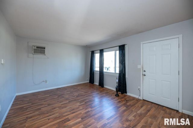 1323 FENLEY Street, Pekin, IL 61554