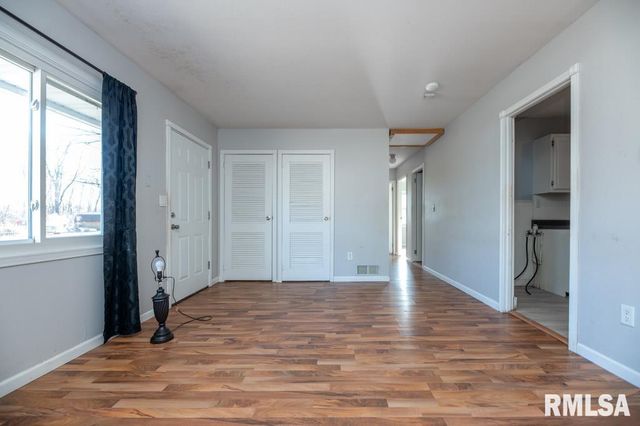 1323 FENLEY Street, Pekin, IL 61554