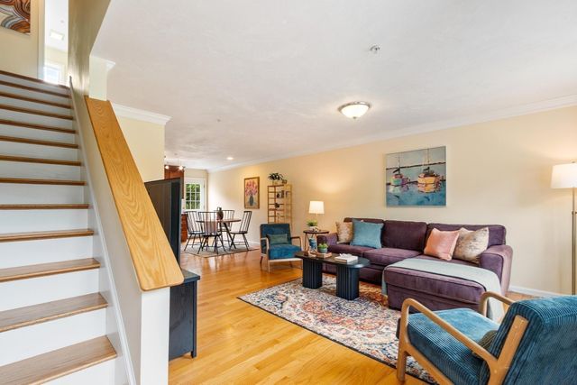 8 Bradley Dr C, Groton, MA 01450