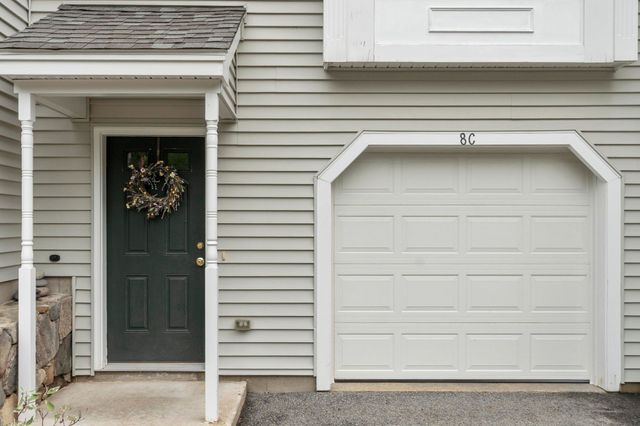 8 Bradley Dr C, Groton, MA 01450