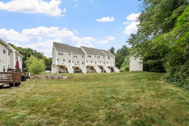 8 Bradley Dr C, Groton, MA 01450