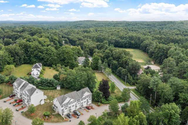 8 Bradley Dr C, Groton, MA 01450