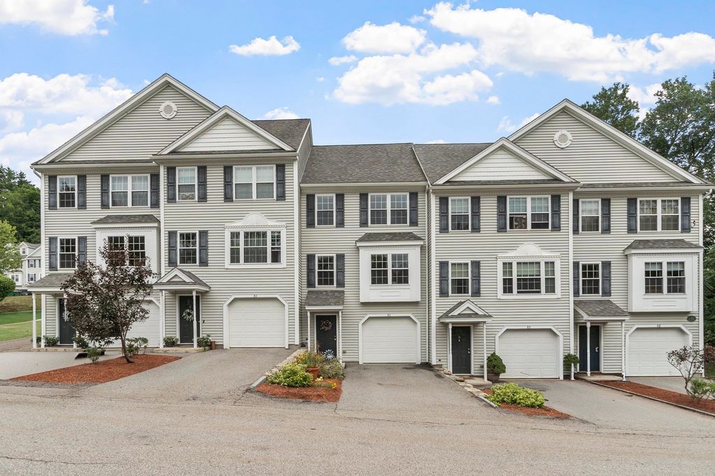 8 Bradley Dr C, Groton, MA 01450