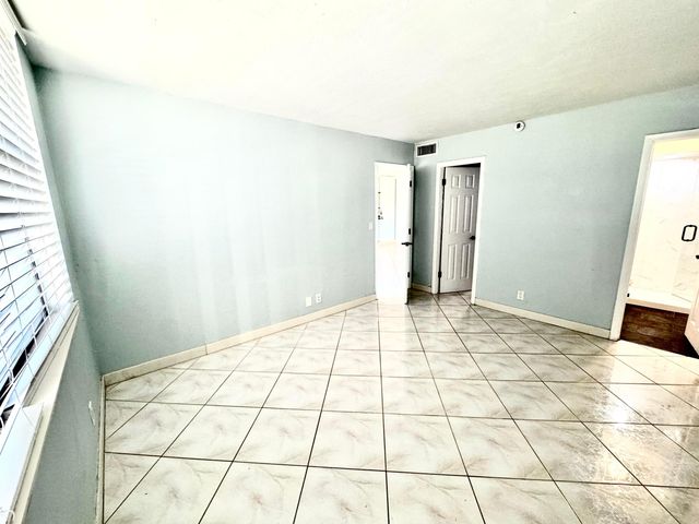 801 N OCEAN Boulevard 202, Pompano Beach, FL 33062