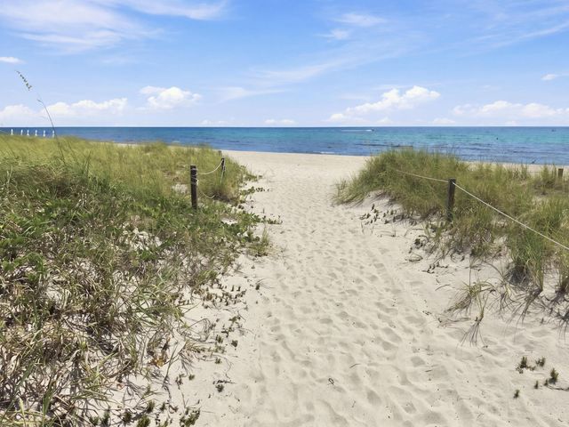 801 N OCEAN Boulevard 202, Pompano Beach, FL 33062