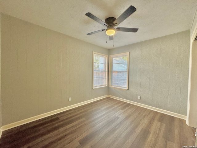 7426 CARTWHEEL LN, San Antonio, TX 78227