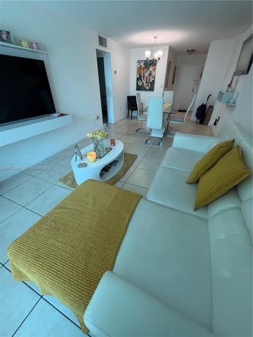 1805 Sans Souci Boulevard 320, North Miami, FL 33181