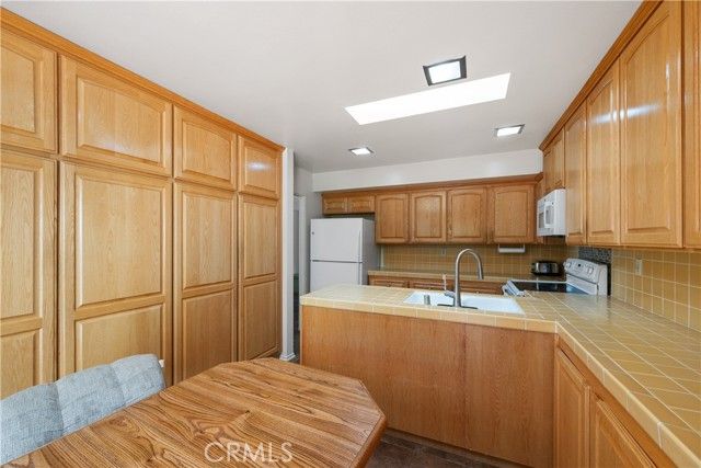 3426 Gulfcrest Drive, Rancho Palos Verdes, CA 90275