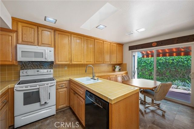 3426 Gulfcrest Drive, Rancho Palos Verdes, CA 90275