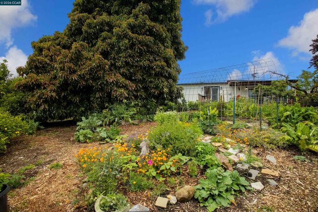 641 Donna Mae Ct, El Sobrante, CA 94803