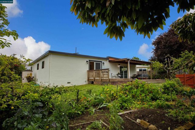 641 Donna Mae Ct, El Sobrante, CA 94803