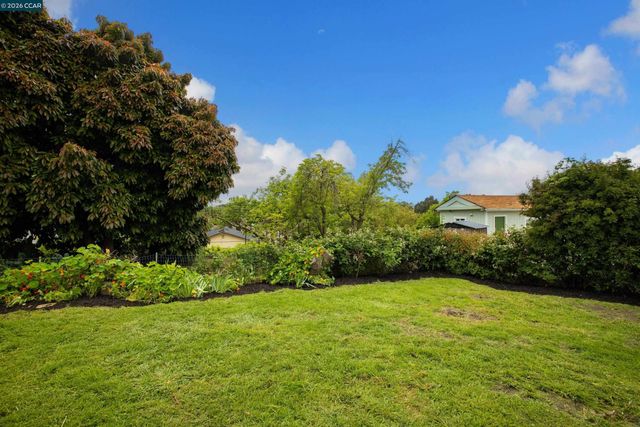 641 Donna Mae Ct, El Sobrante, CA 94803