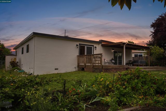 641 Donna Mae Ct, El Sobrante, CA 94803